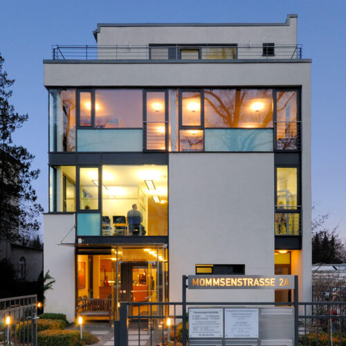 Außenansicht02 Gebäude der Praxis